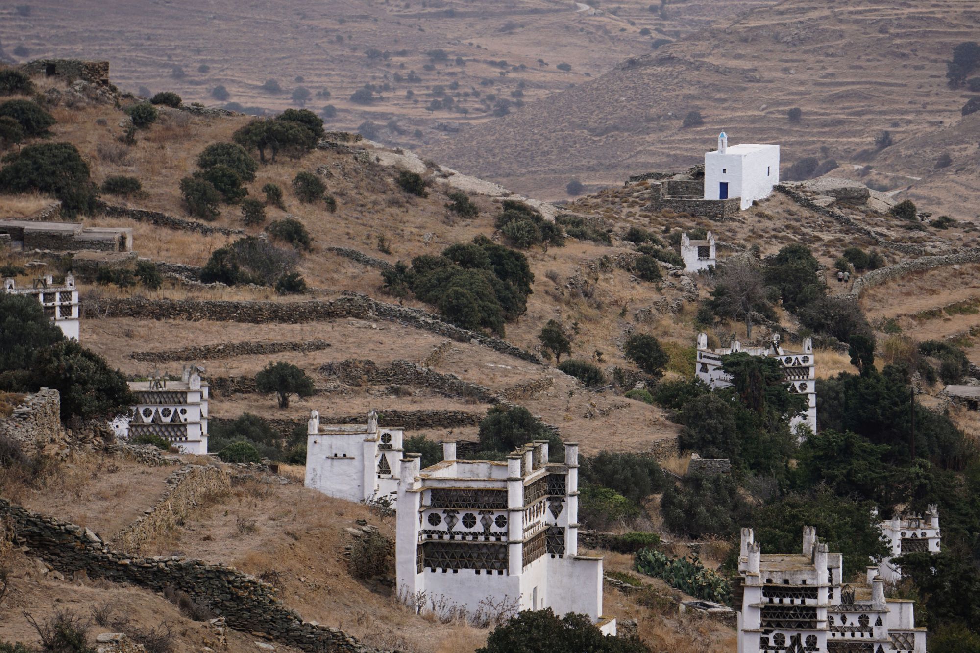 Greece beyond summer: Autumn in Tinos and Paros